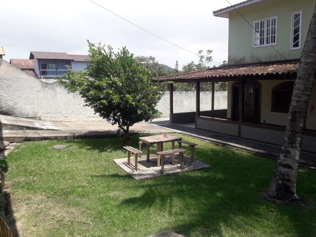 Casa para Locação em Rio das Ostras - 4