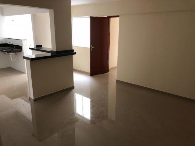 #221 - Apartamento para Venda em Macaé - RJ - 2