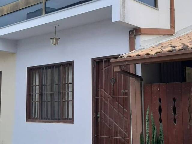 Casa para Venda em Rio das Ostras - 5