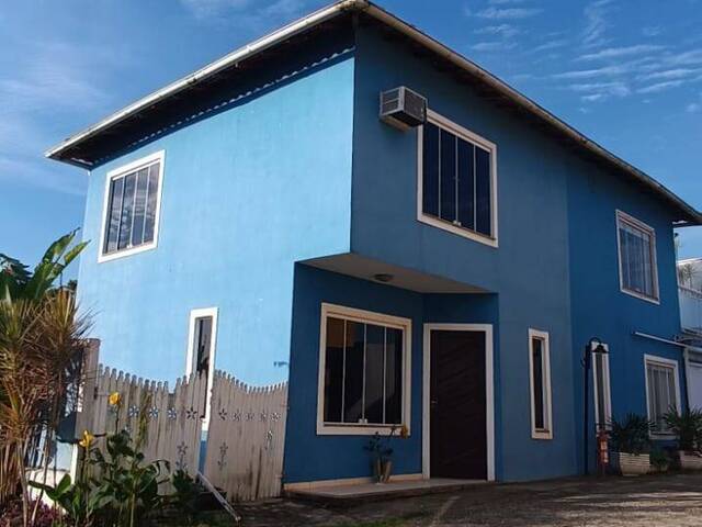 #329 - Casa para Venda em Rio das Ostras - RJ - 1