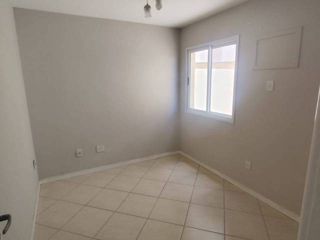 Apartamento para Venda em Macaé - 5