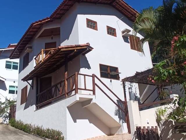 #457 - Casa em condomínio para Venda em Rio das Ostras - RJ