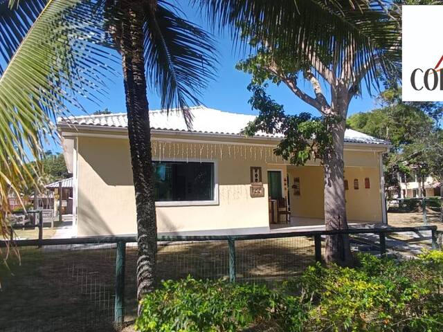 #458 - Casa em condomínio para Locação em Rio das Ostras - RJ