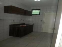 Casa para Venda em Macaé - 4